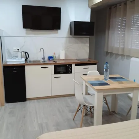 Aparthotel La Morenica Villena